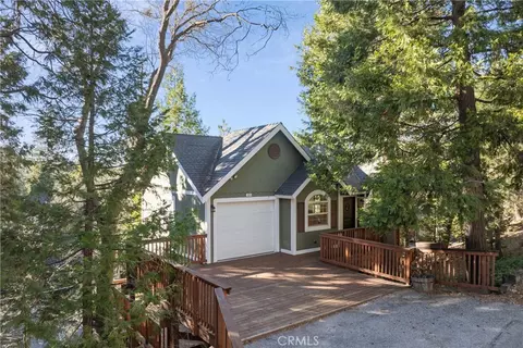 Exterior - 305 Summit Rd, Lake Arrowhead, CA 92352 photo 13 of 14