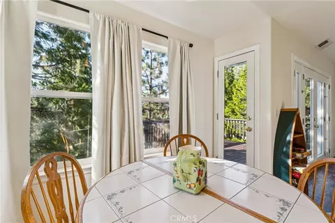 Dining - 305 Summit Rd, Lake Arrowhead, CA 92352 photo 1 of 1