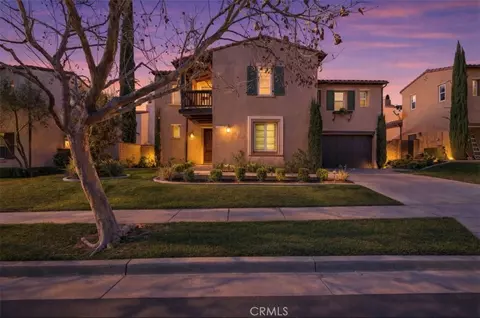 4340 Cantada Dr, Corona, CA 92883