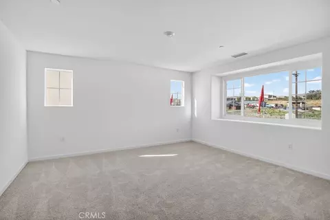 9567 Silverstein Dr, Riverside, CA 92508 photo 6