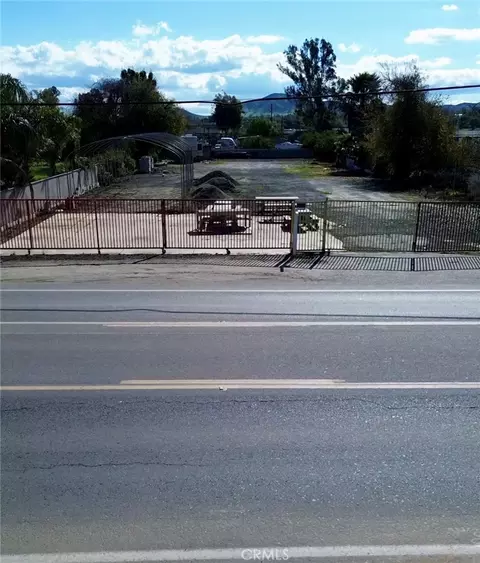 21321 Cajalco, Perris, CA 92570
