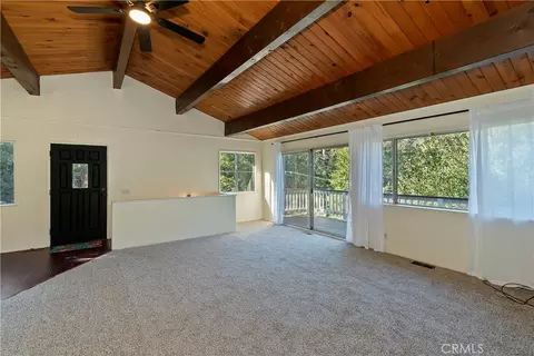 Living - 129 Zermat Unit 1 2, Crestline, CA 92325 photo 5 of 8