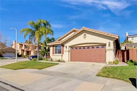 28938 River Oaks Ln, Highland, CA 92346