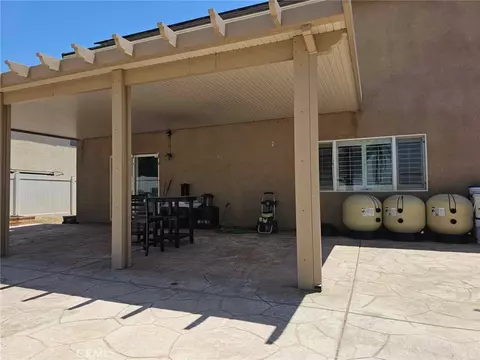 1740 El Nido, Perris, CA 92571 photo 4