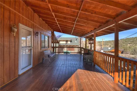 Exterior - 47115 Sky View Dr, Big Bear City, CA 92314 photo 5 of 10