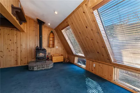 Living - 47115 Sky View Dr, Big Bear City, CA 92314 photo 2 of 6