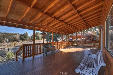 Exterior - 47115 Sky View Dr, Big Bear City, CA 92314 photo 3 of 10