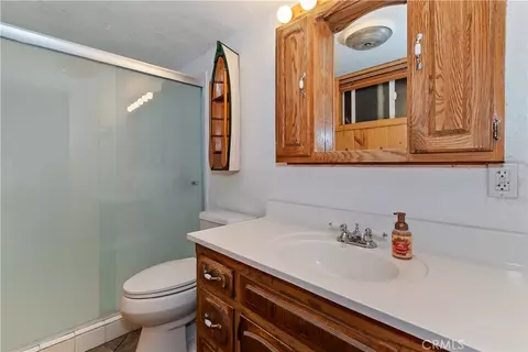Bath - 47115 Sky View Dr, Big Bear City, CA 92314 photo 1 of 1