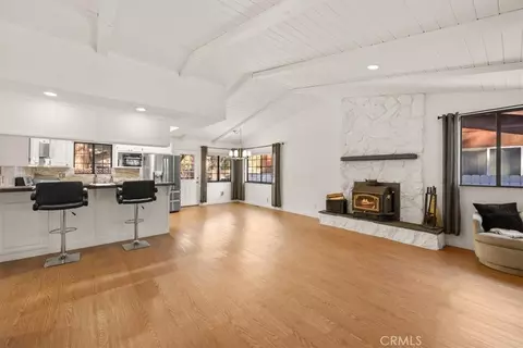 Living - 433 E Barker, Big Bear City, CA 92314 photo 1 of 4