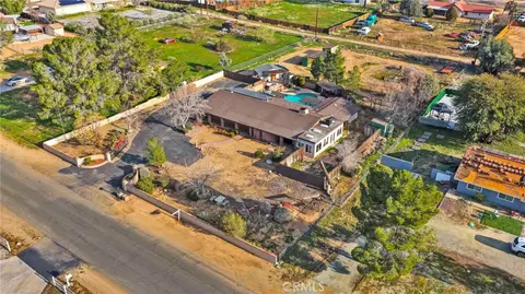 View/Area - 14415 Erie, Apple Valley, CA 92307 photo 4 of 9