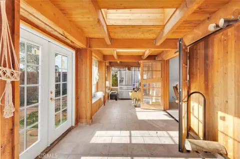 Entry Way - 14415 Erie, Apple Valley, CA 92307 photo 3 of 6