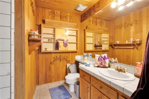 Bath - 14415 Erie, Apple Valley, CA 92307 photo 2 of 7