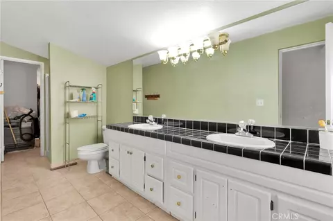 Bath - 14415 Erie, Apple Valley, CA 92307 photo 1 of 7