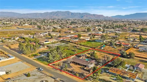 View/Area - 14415 Erie, Apple Valley, CA 92307 photo 5 of 9
