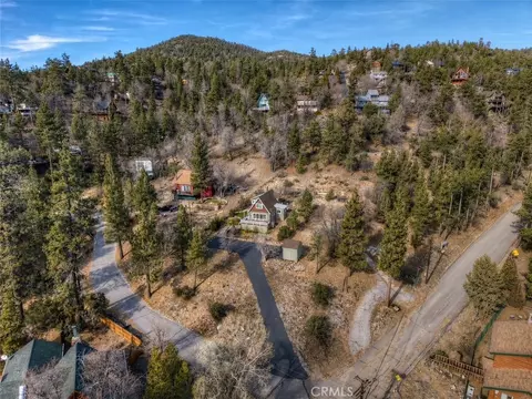 39676 Oakglen, Fawnskin, CA 92333