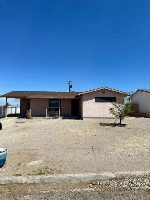 2028 Parkway, Needles, CA 92363