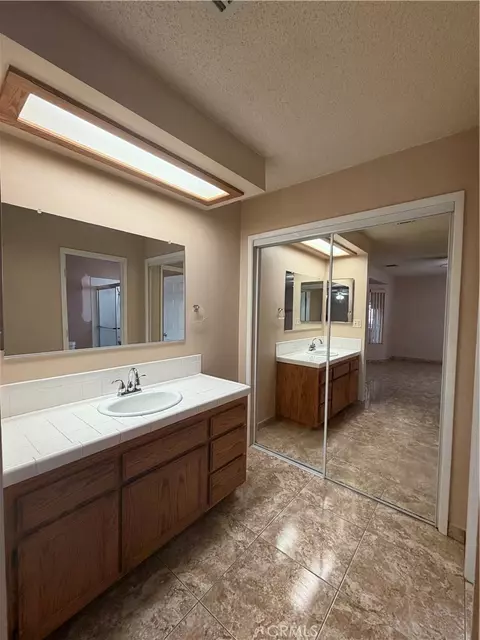 Other - 11497 2nd Ave, Hesperia, CA 92345 photo 2 of 4