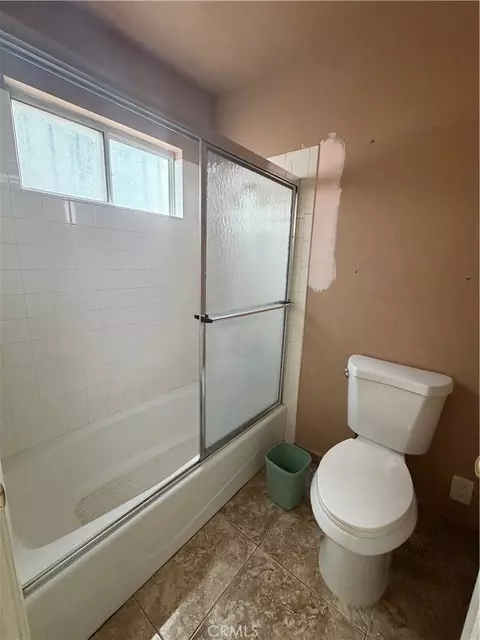 Bath - 11497 2nd Ave, Hesperia, CA 92345 photo 2 of 2