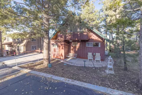 533 Villa Grv, Big Bear City, CA 92314