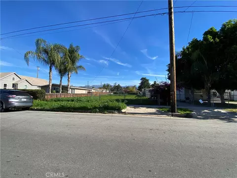 1024 6th St, Redlands, CA 92374