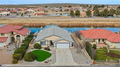 14464 Jamaica Ln, Helendale, CA 92342