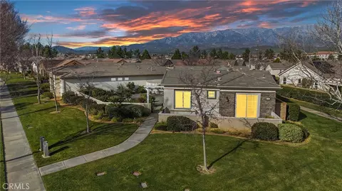 1596 Four Seasons, Beaumont, CA 92223