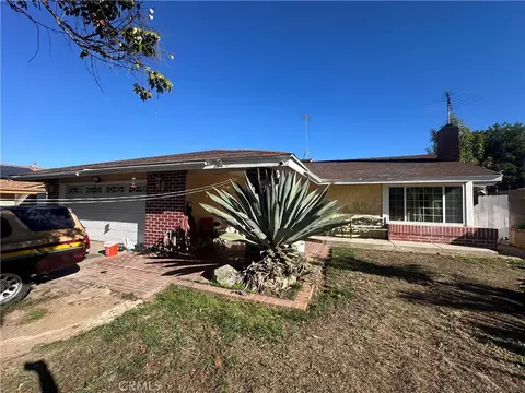 1849 Cook Cir, Corona, CA 92882