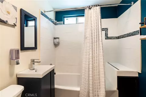 Bath - 65076 E Broadway, Joshua Tree, CA 92252 photo 1 of 1