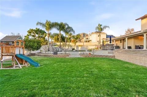 Exterior - 7464 Via Deldene, Highland, CA 92346 photo 14 of 17