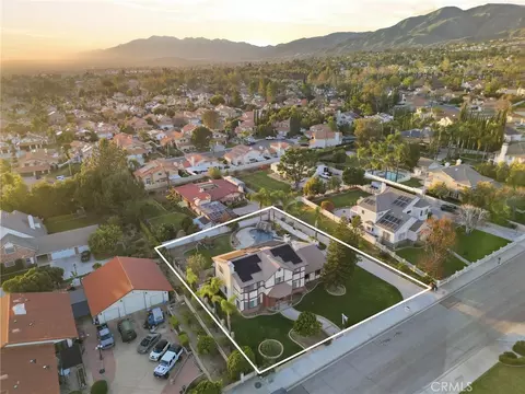 View/Area - 7464 Via Deldene, Highland, CA 92346 photo 5 of 9