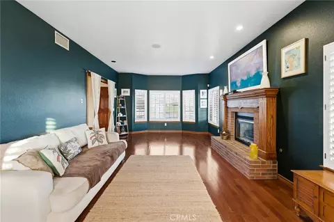 Living - 7464 Via Deldene, Highland, CA 92346 photo 4 of 5