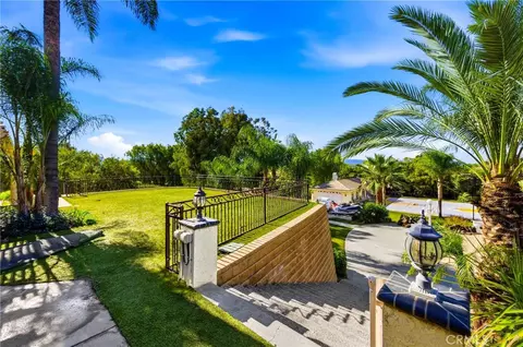 16575 Bonanza Dr, Riverside, CA 92504 photo 33