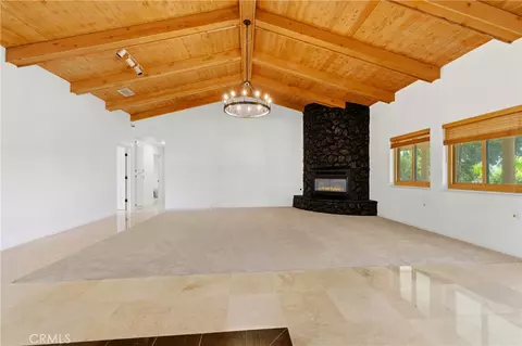 16575 Bonanza Dr, Riverside, CA 92504 photo 18