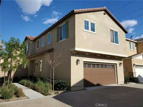 16229 Castello Ln #6, Fontana, CA 92336