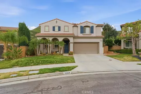 34326 Heather Ridge Ct, Lake Elsinore, CA 92532