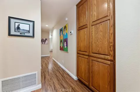 Entry Way - 1168 N Crescent Rdg, Fallbrook, CA 92028 photo 2 of 2