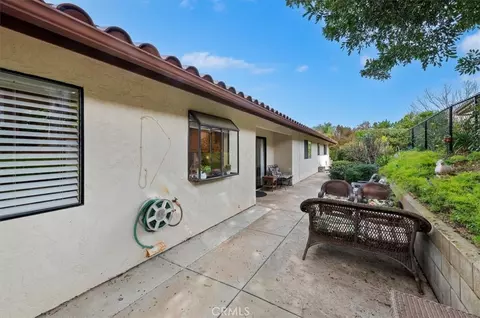 Exterior - 1168 N Crescent Rdg, Fallbrook, CA 92028 photo 10 of 15