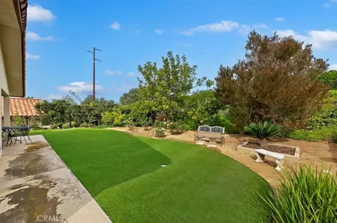 Exterior - 1168 N Crescent Rdg, Fallbrook, CA 92028 photo 9 of 15