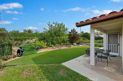 Exterior - 1168 N Crescent Rdg, Fallbrook, CA 92028 photo 7 of 15
