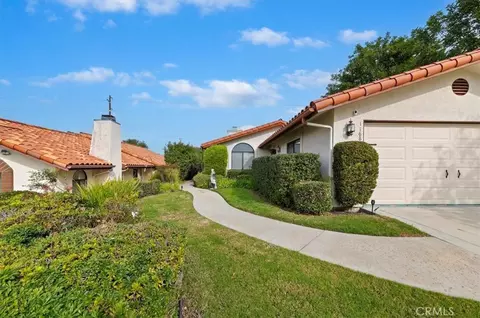 Exterior - 1168 N Crescent Rdg, Fallbrook, CA 92028 photo 3 of 15