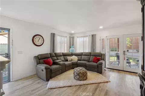 1233 Sunkist, Corona, CA 92882