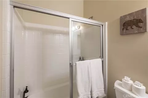 Bath - 42550 Bear Loop, Big Bear City, CA 92314 photo 9 of 9