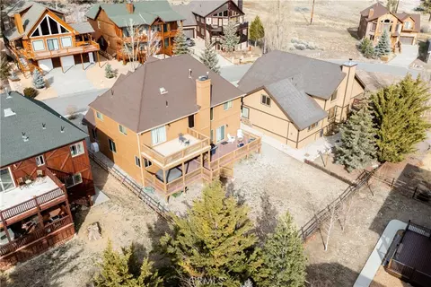 View/Area - 42550 Bear Loop, Big Bear City, CA 92314 photo 2 of 3