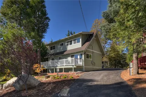 26650 Blackfoot Trl E, Rimforest, CA 92378