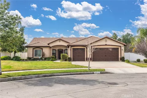 1537 Carmel Ct, Redlands, CA 92374