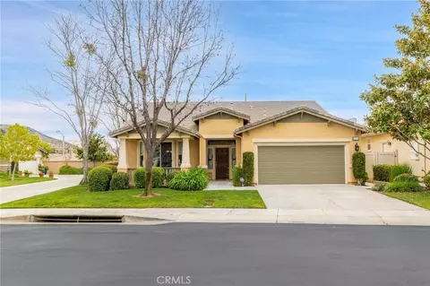 1691 Clark Crk, Beaumont, CA 92223