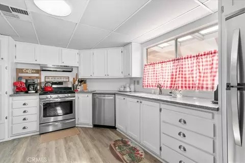 10500 Frontier, Cherry Valley, CA 92223 photo 12