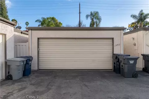 Exterior - 1592 Christopher Ln, Redlands, CA 92374 photo 6 of 6