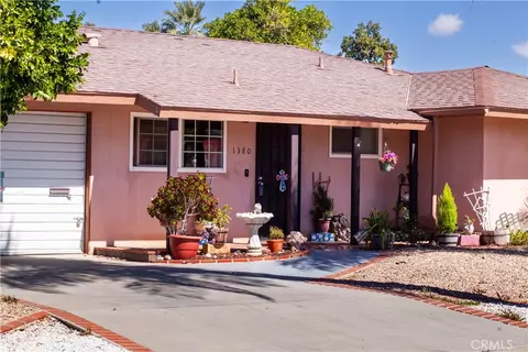 1380 Teakwood, Hemet, CA 92543