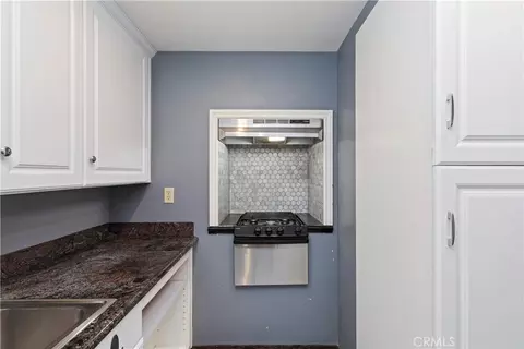 Kitchen - 20329 Luchs, Perris, CA 92570 photo 6 of 7